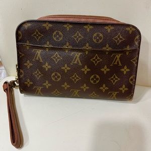 Louis Vuitton Authentic Orsay clutch